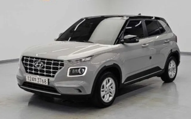 수원중고수입차 베뉴 1.6 프리미엄 매물 사진 2 - 2024/09 38,467km