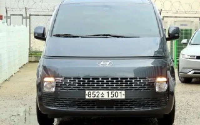 수원중고수입차 스타리아 LPG 카고 모던 매물 사진 14 - 2023/11 100,899km